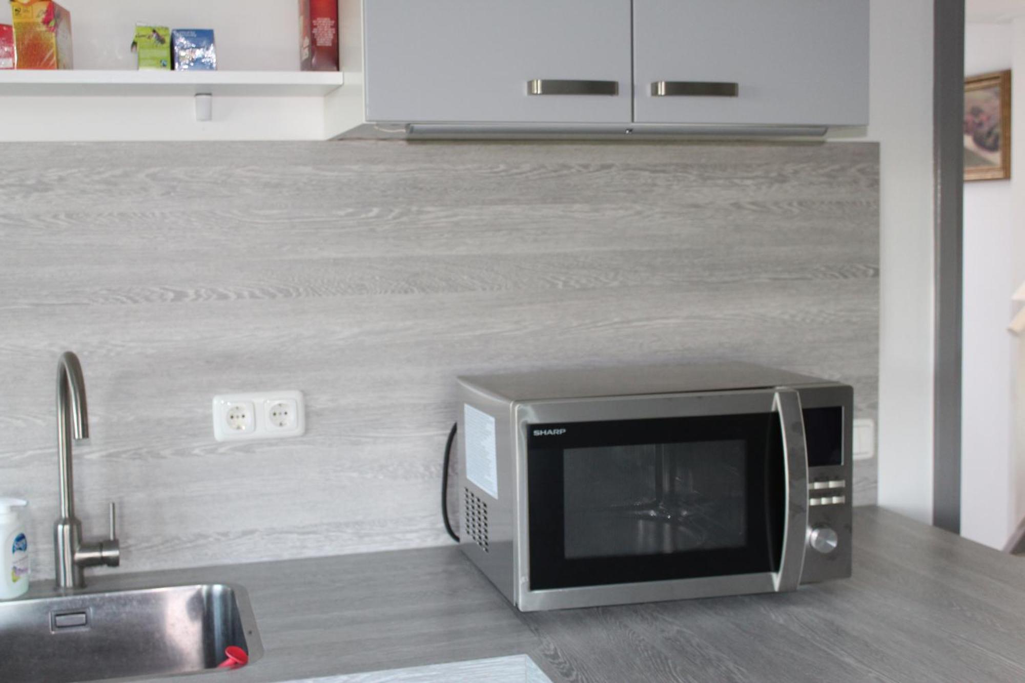 Vila Vrijstaande Ruime Familiewoning Landelijk Gelegen Lewedorp Exteriér fotografie