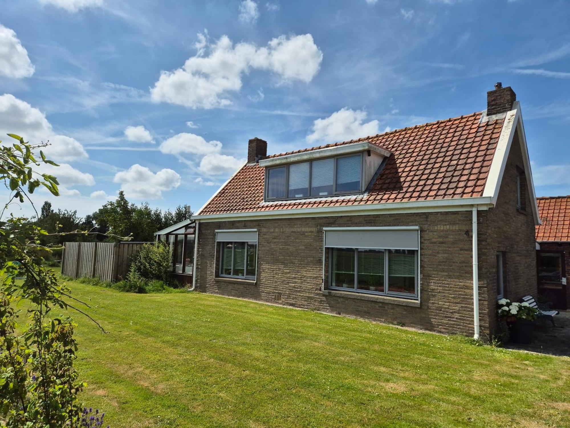 Vila Vrijstaande Ruime Familiewoning Landelijk Gelegen Lewedorp Exteriér fotografie